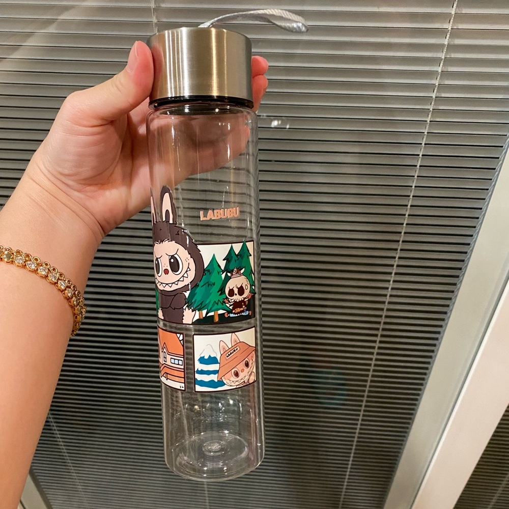 18oz plastic water bottle